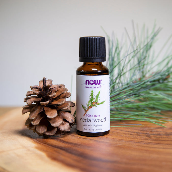 Now Solutions Aceite Esencial de Cedro 30 ml (1 fl. oz.)
